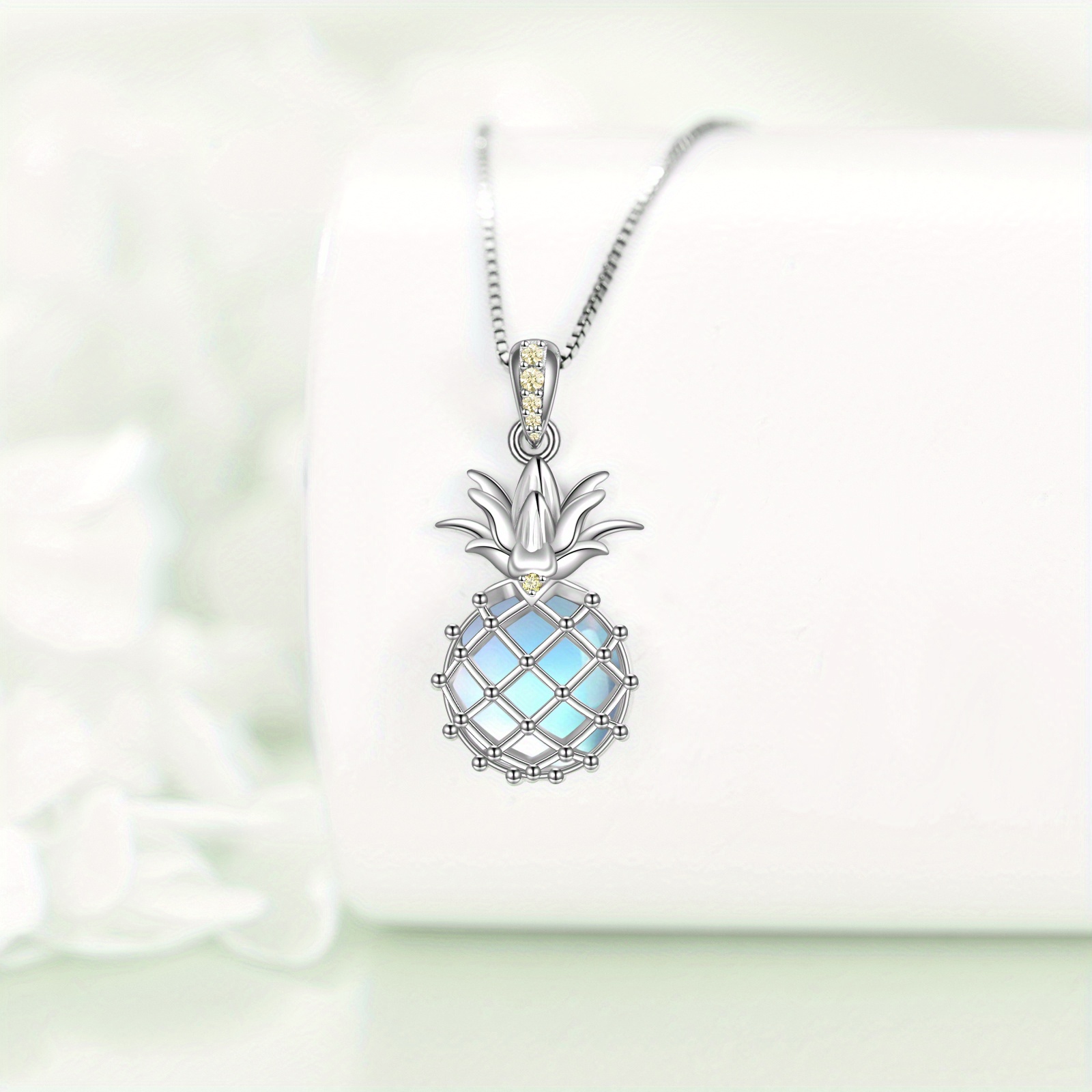925 Sterling Silver Triple Moon Goddess Necklace with Star of David Pendant